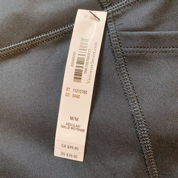 VS Essential High-Rise Pocket Leggings - Picture 4 of 4